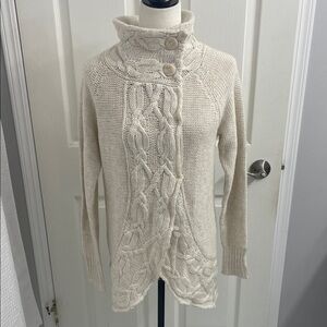 Elegant Cream Button-Up 3/4 Length Cardigan Mock Neck Collar Long Sleeves Sz S